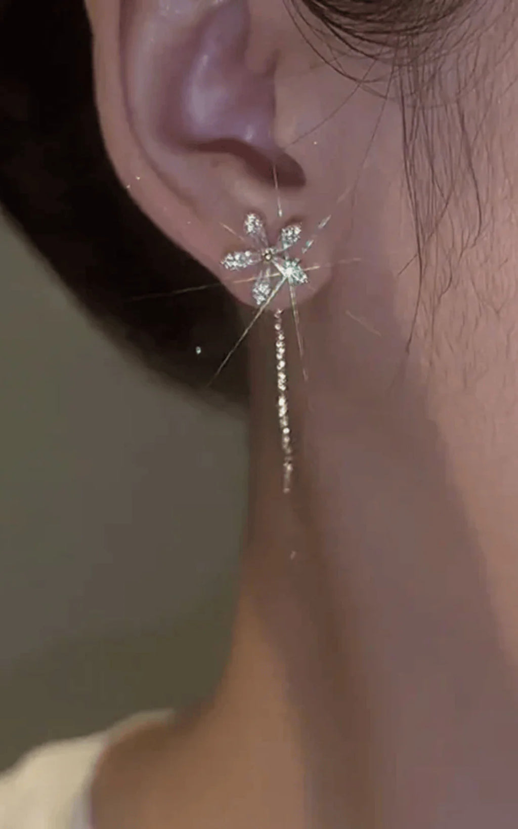 Flower Chain Earring