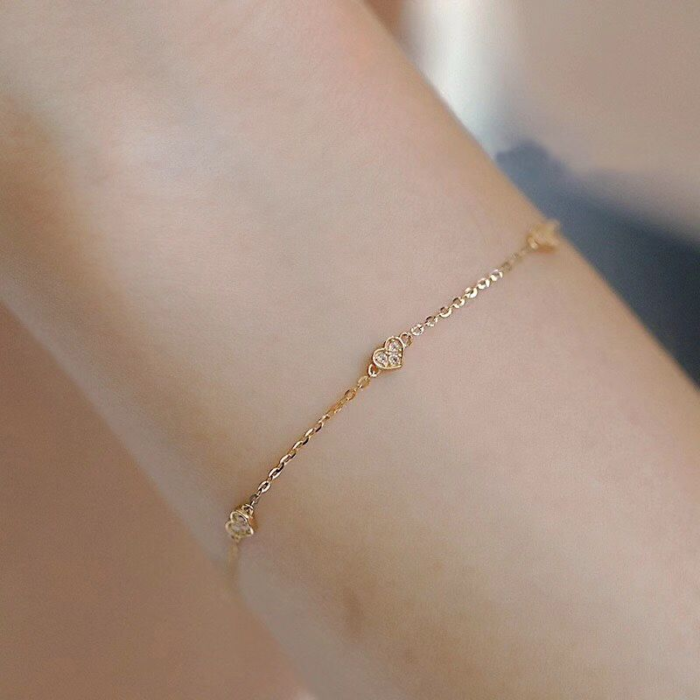 Dainty Heart Bracelet